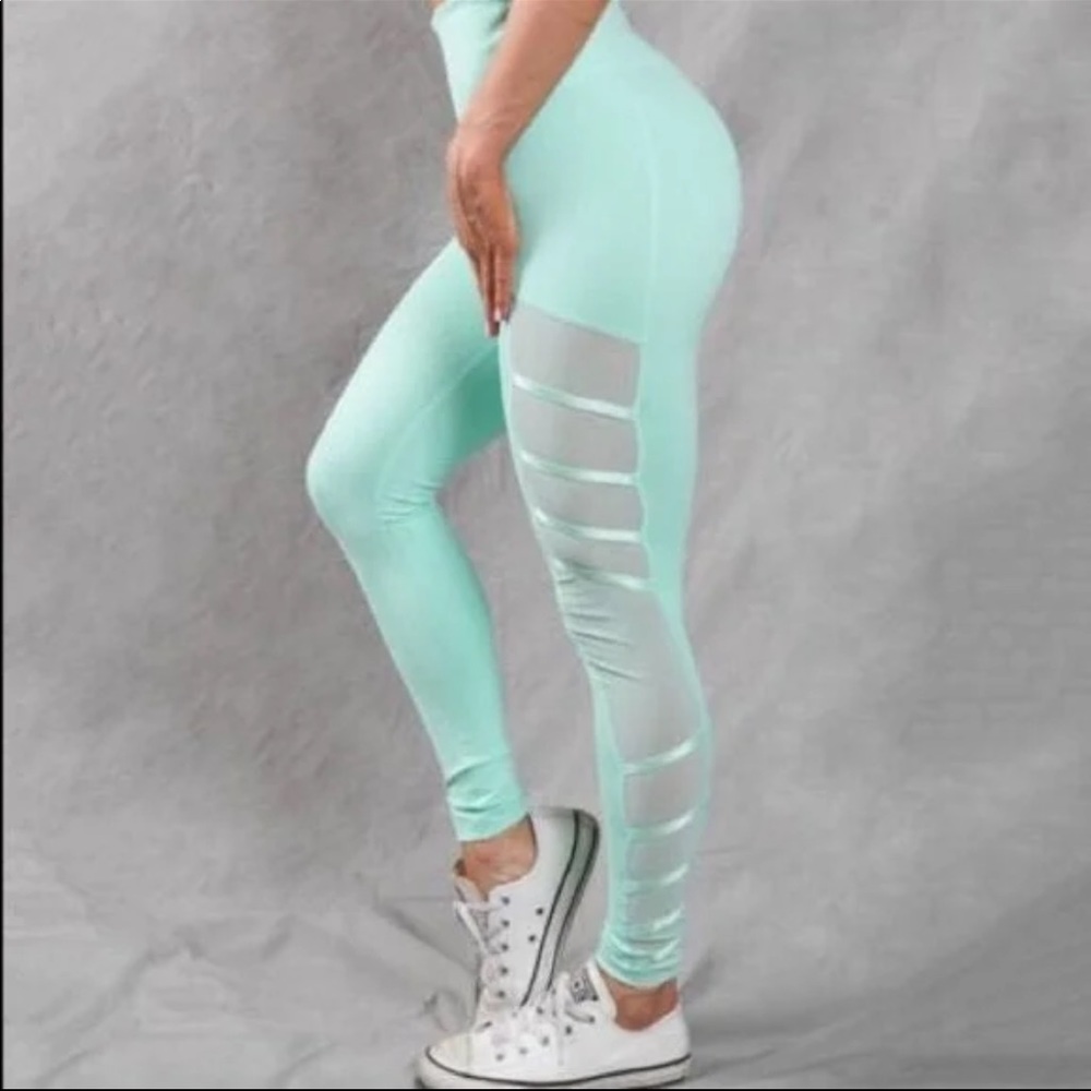 Buff bunny leggings